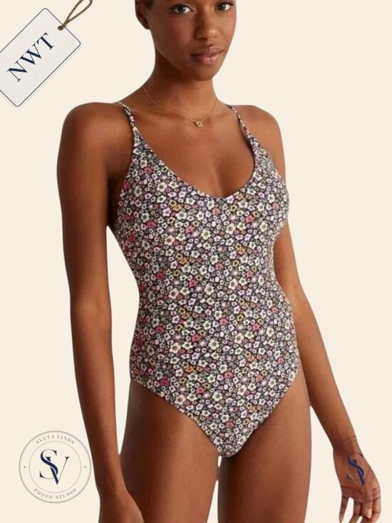 Nana The Brand Other - NWT Nana The Brand Floral One Piece Swimsuit V-Neck Low Back Size XS